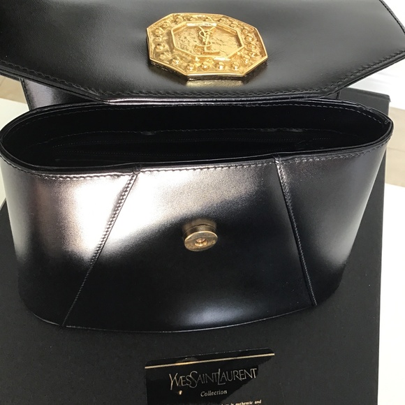 YSL Black Leather Handbag with YSL gold tone logo in the front - Picture 10 of 12